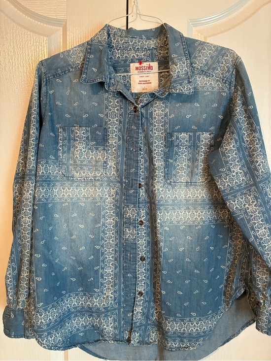 Mossimo Supply Co. Tops - Mossimo Supply Co. Blue Bandana-Print Button-Up Shirt